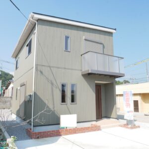 延岡市南一ヶ岡４丁目　新築建売住宅外観