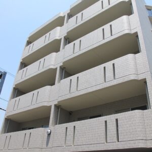 メゾンマカン外観