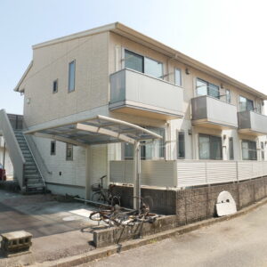 シャーメゾン野地 