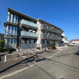 シャルマンHAMAⅡ　（２ＬＤＫ）外観