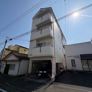 メゾン本町外観